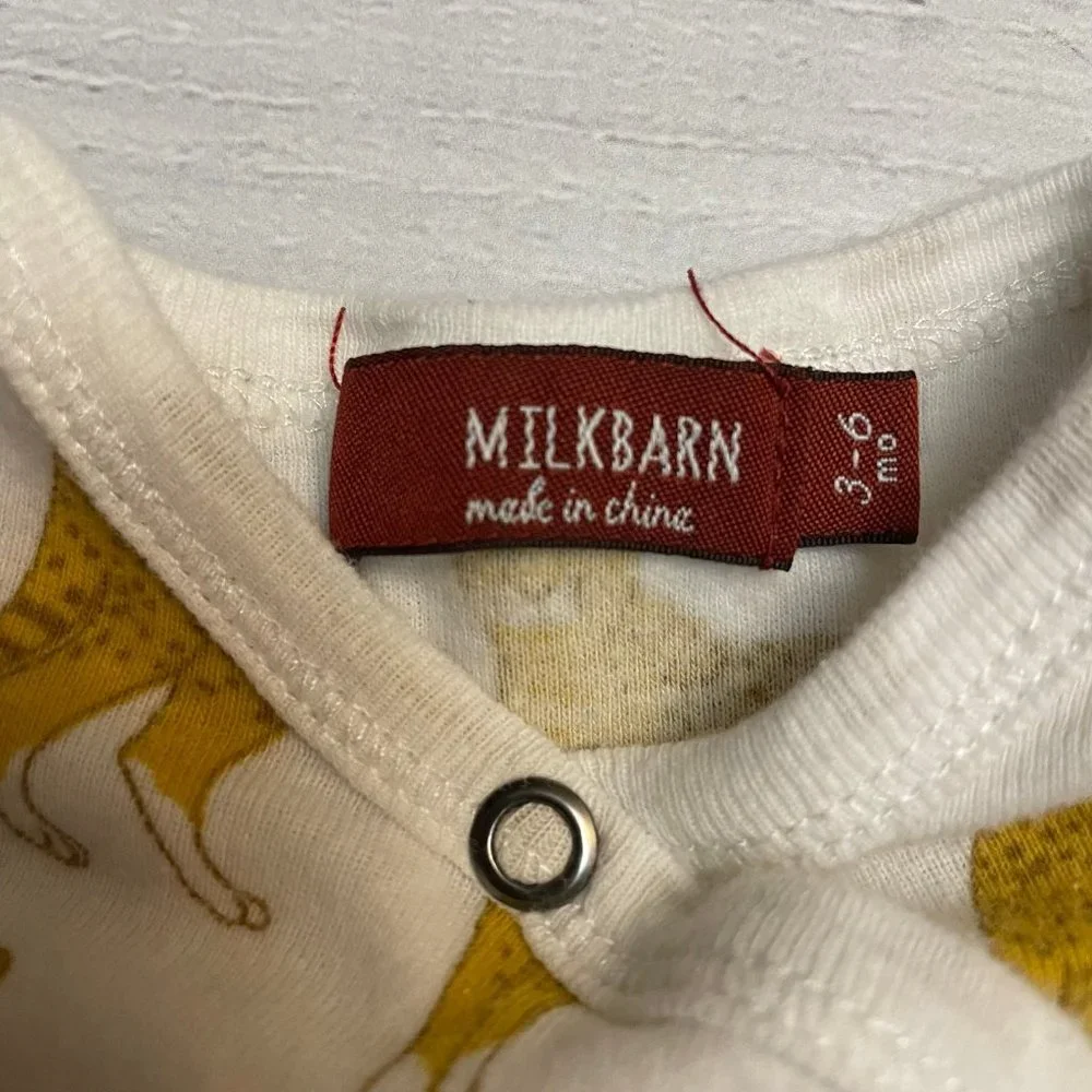 Milkbarn‎ cheetah baby sleeper 3-6 months